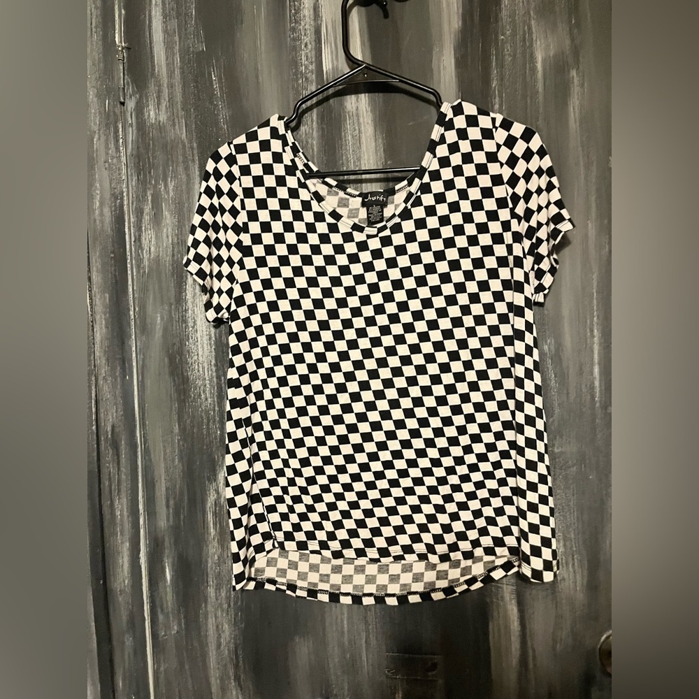 Justify Black and White Checkered Short Sleeve Top
